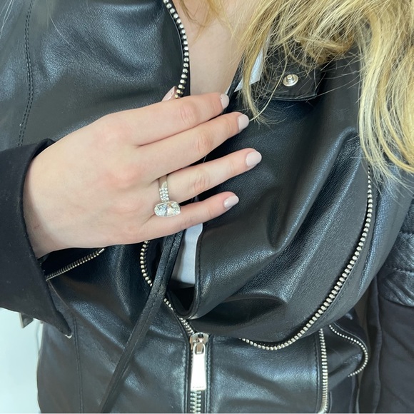 Solitaire ring Lola and Grace for Swarovski size 7 like new - Picture 3 of 17